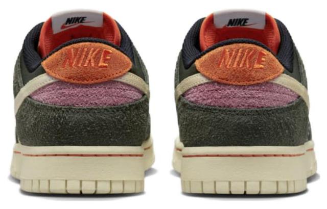 Nike Dunk Low "Sequoia and Alabaster"