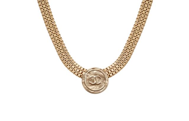 CHANEL C choker