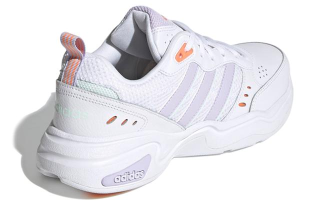 adidas neo Strutter