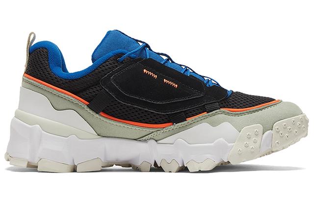 PUMA Trailfox Overland