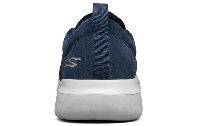 Skechers Go Walk Evolution Ultra