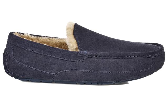 UGG Ascot Slipper