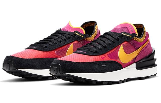 Nike Waffle One active fuchsia