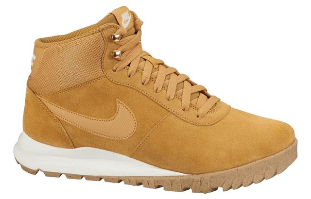 Nike hoodland suede