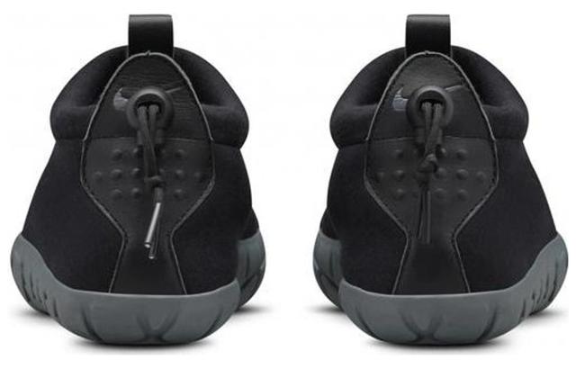 Nike Air Moc Tech Fleece Black