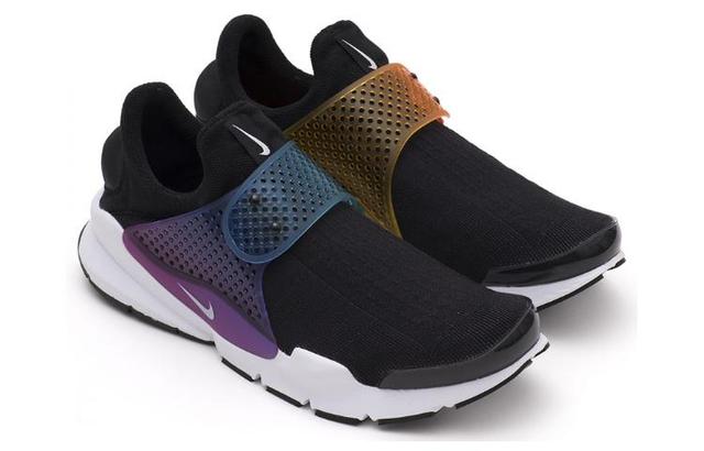 Nike Sock dart Be True