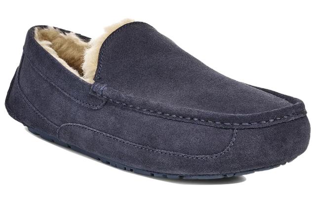 UGG Ascot Slipper