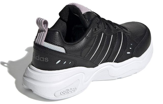 adidas neo Strutter