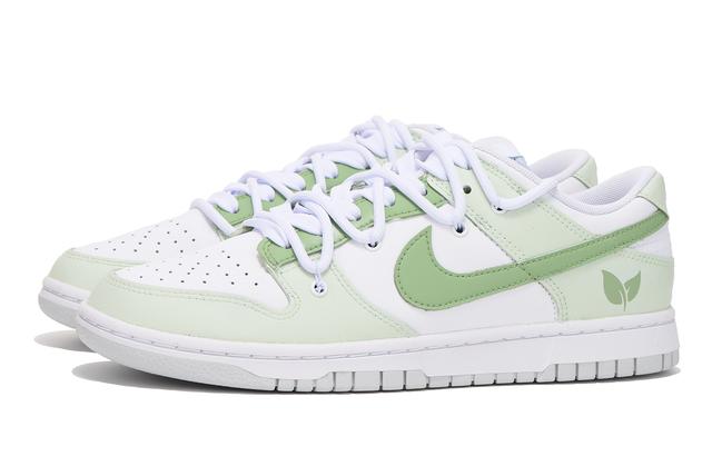 Nike Dunk Low vibe