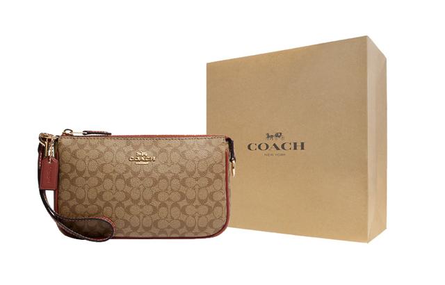 COACH Nolita 19