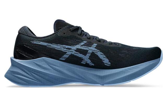 Asics Novablast 3