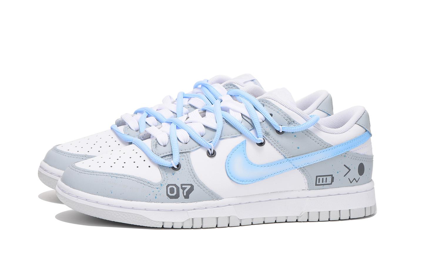 Nike Dunk Low vibe