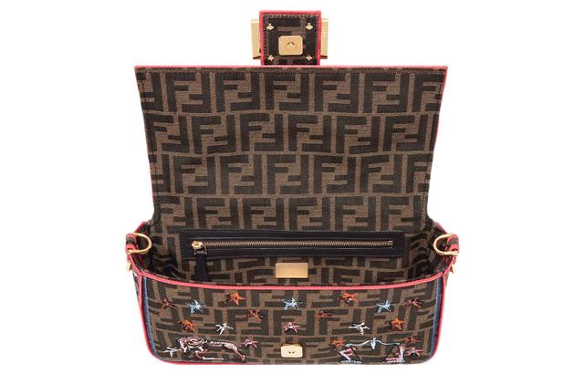 FENDI Baguette FF