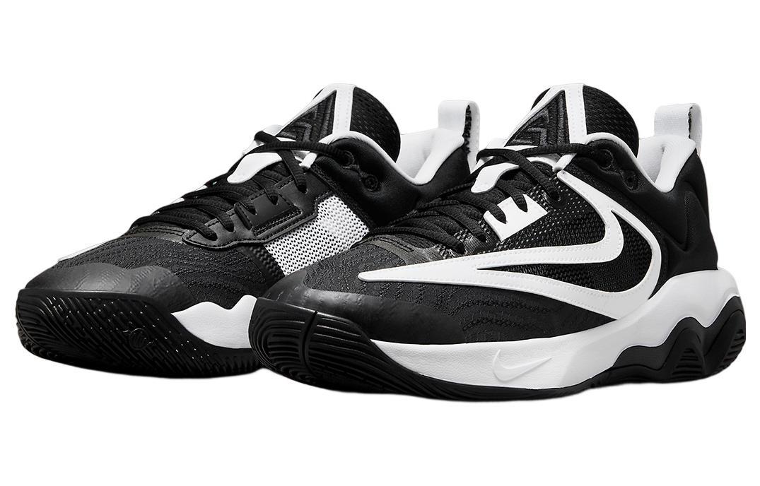 Nike Giannis Immortality 3