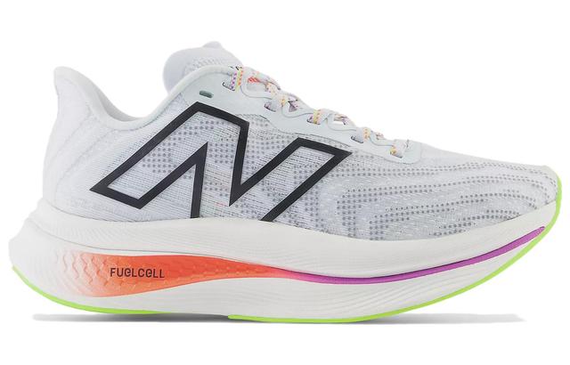 New Balance NB FuelCell SuperComp Trainer v2