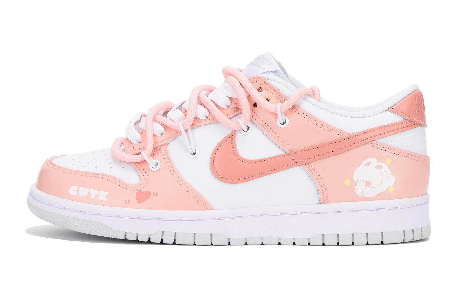 Nike Dunk Low "Pure Platinum" Vibe