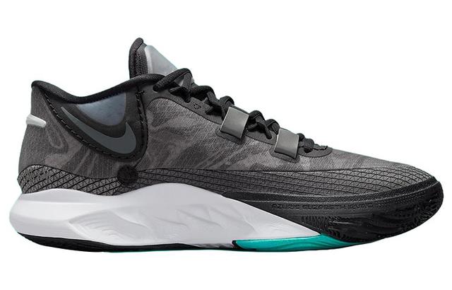 Nike Kyrie 8 "Light Menta" 8