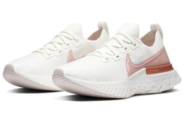 Nike React Infinity Run Flyknit 1