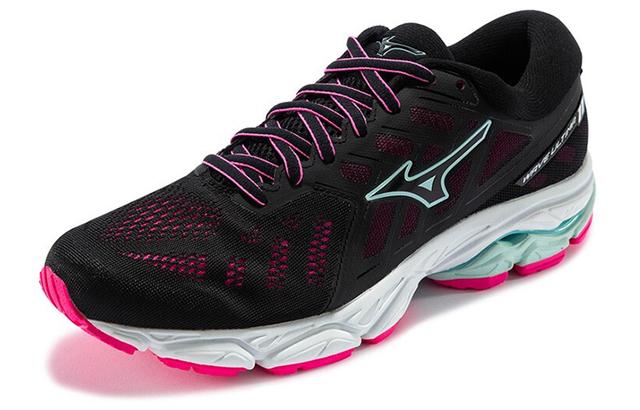 Mizuno Ultima 11