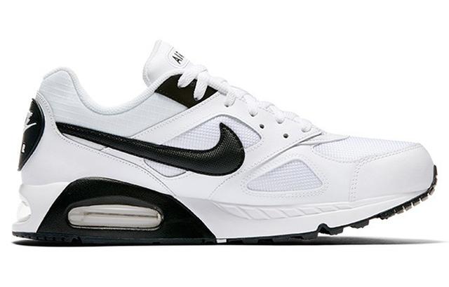 Nike Air Max Ivo