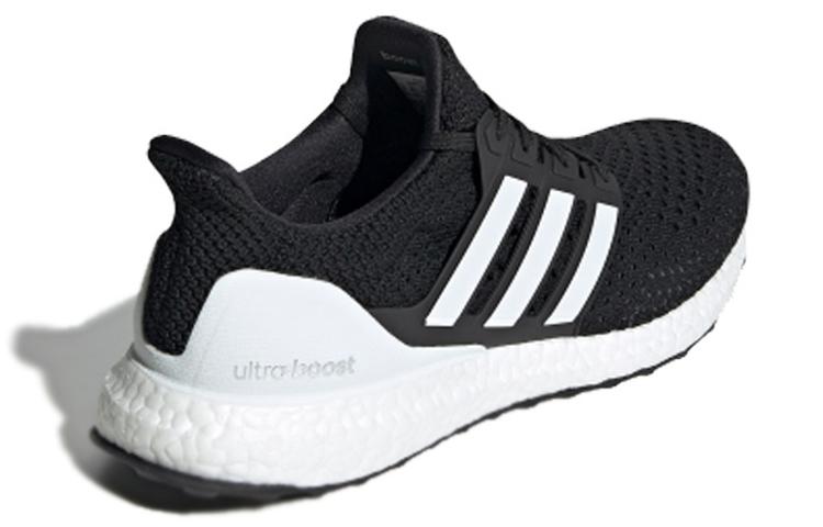 adidas Ultraboost Clima