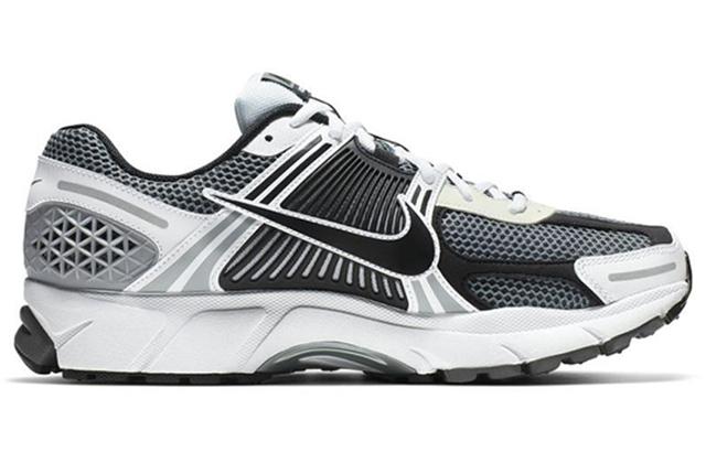 Nike Air Zoom Vomero 5 SE SP