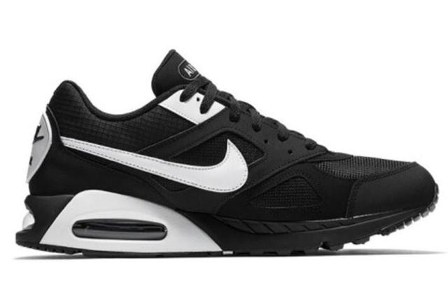 Nike Air Max Ivo