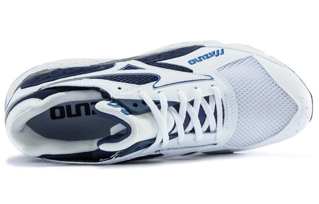 Mizuno Mondo Control