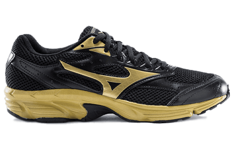 Mizuno Spark CN