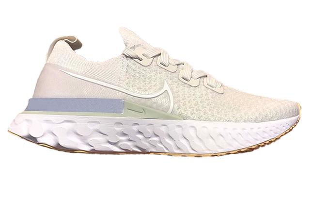 Nike React Infinity Run Flyknit 1