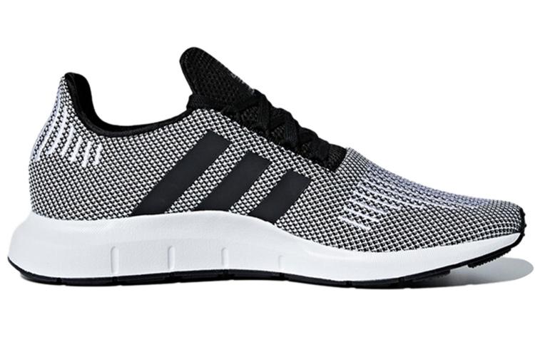 adidas originals Swift Run