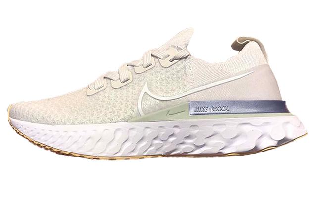 Nike React Infinity Run Flyknit 1