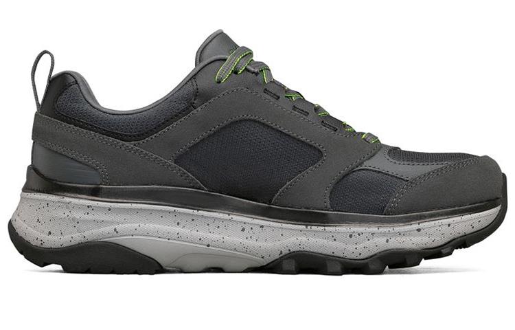 Skechers Max Cushioning Trail