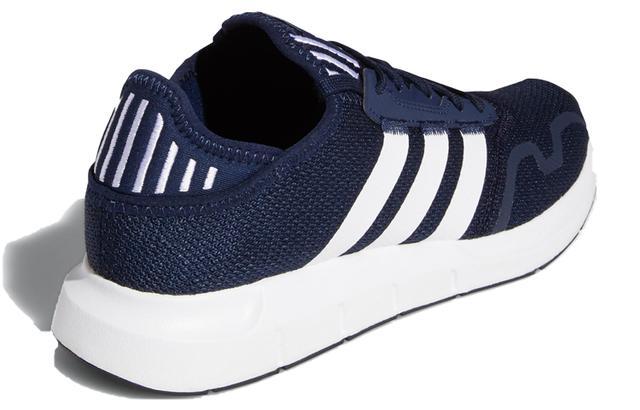 adidas originals Swift Run X