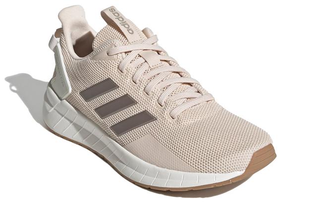 adidas neo Questar Ride