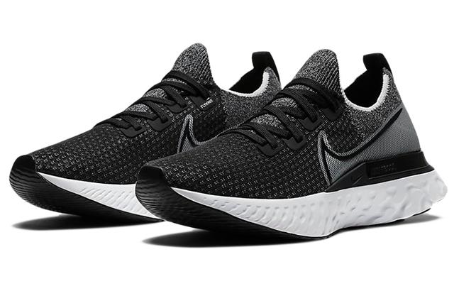 Nike React Infinity Run Flyknit 1