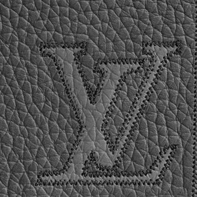 LOUIS VUITTON MULTIPLE