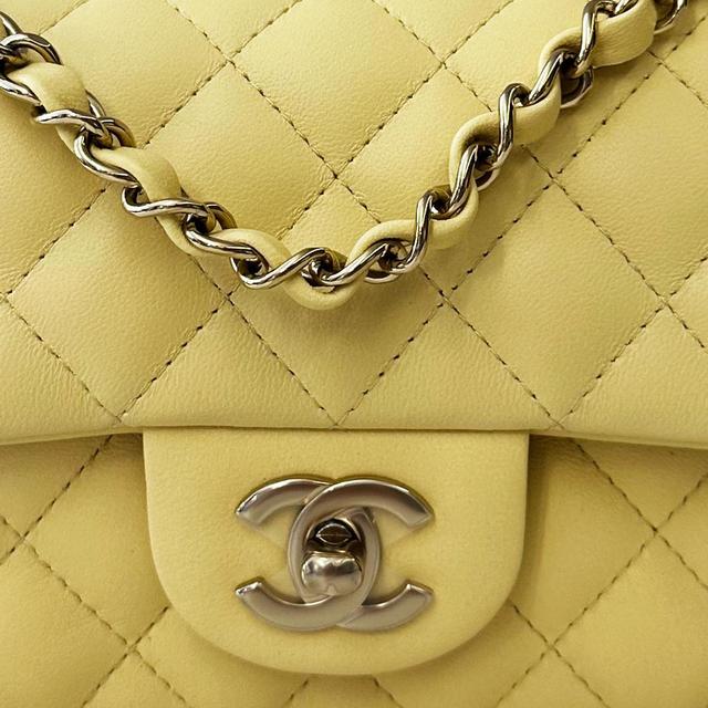 CHANEL Classic Flap CF