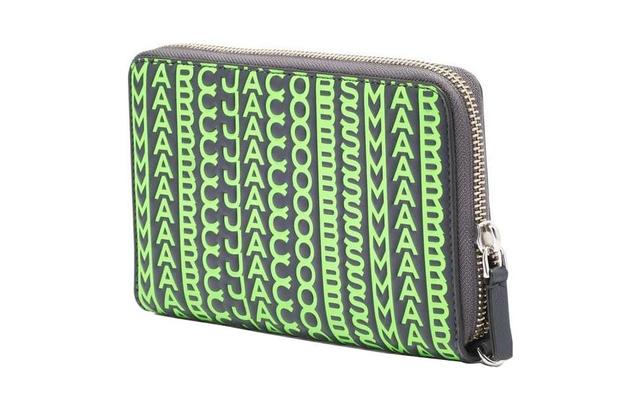 MARC JACOBS Monogram