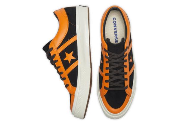 Converse one star Academy