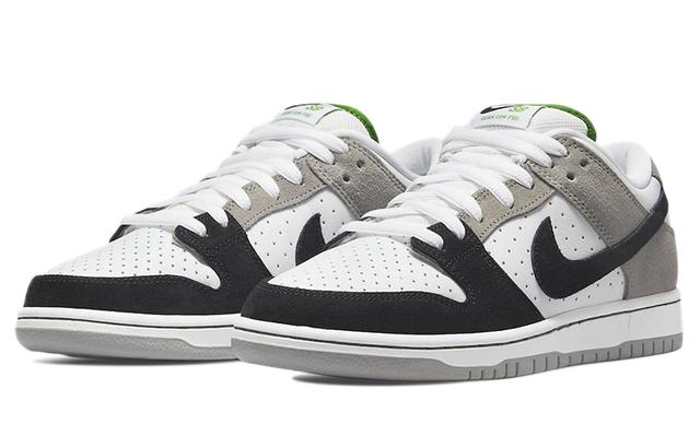 Nike Dunk SB chlorophyll