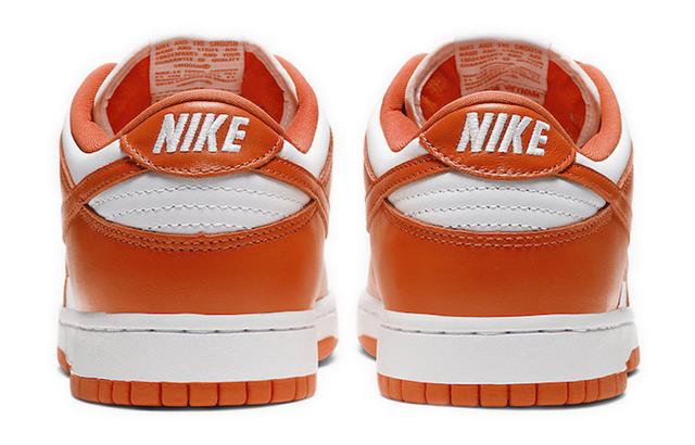 Nike Dunk Low "Syracuse"