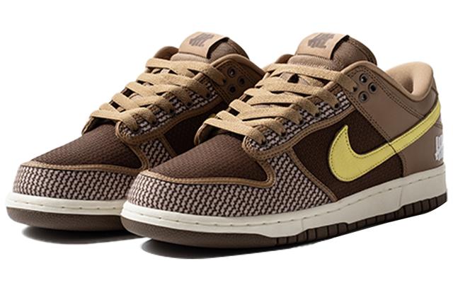 UNDEFEATED x Nike Dunk Low SP "Inside Out"