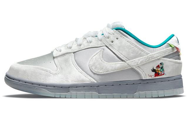 Nike Dunk Low "Ice"