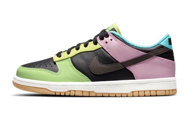 Nike Dunk Low SE Free.99 GS