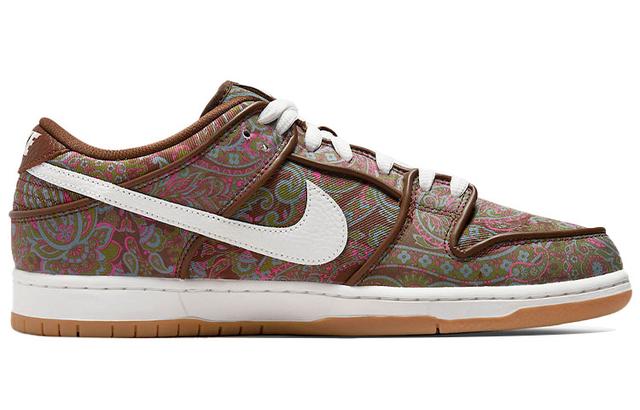 Nike Dunk SB Paisley