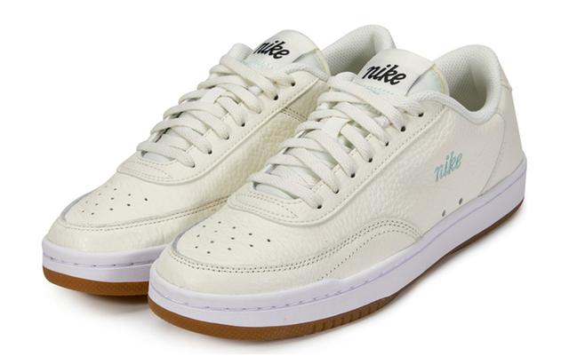 Nike Court Vintage PRM