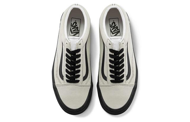 Vans Style 36