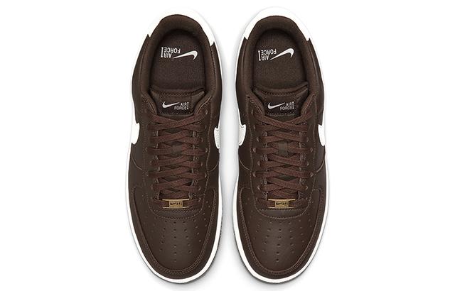 Nike Air Force 1 Low "Dark Chocolate"