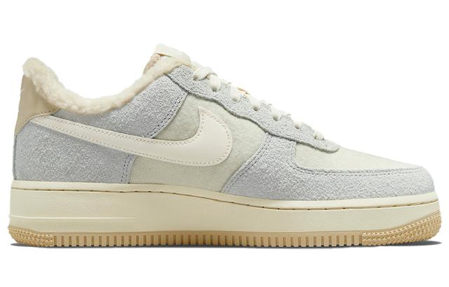 Nike Air Force 1 Low '07 LV8